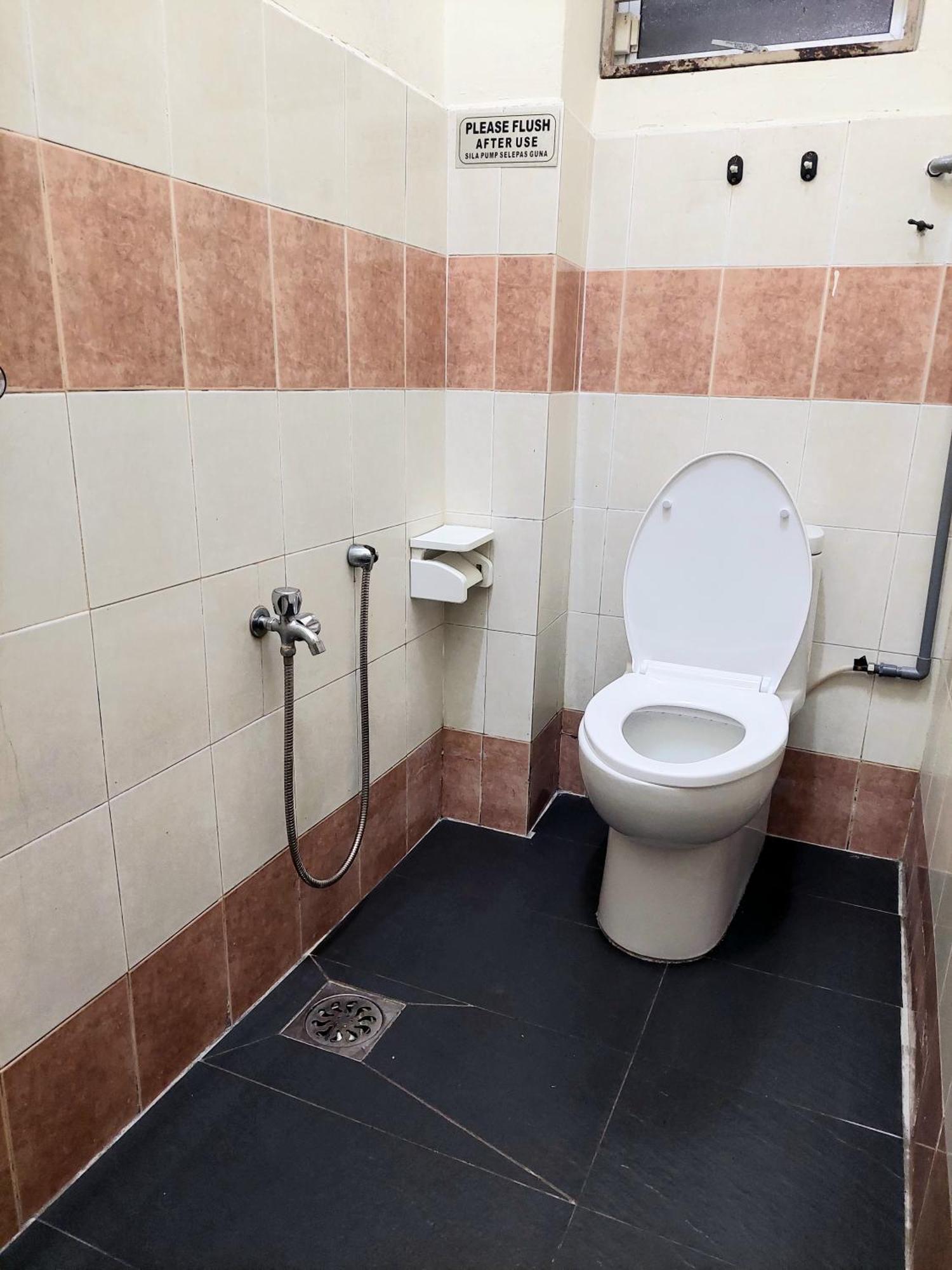 E&A Homestay Klia/ Sepang/ Nilai Esterno foto