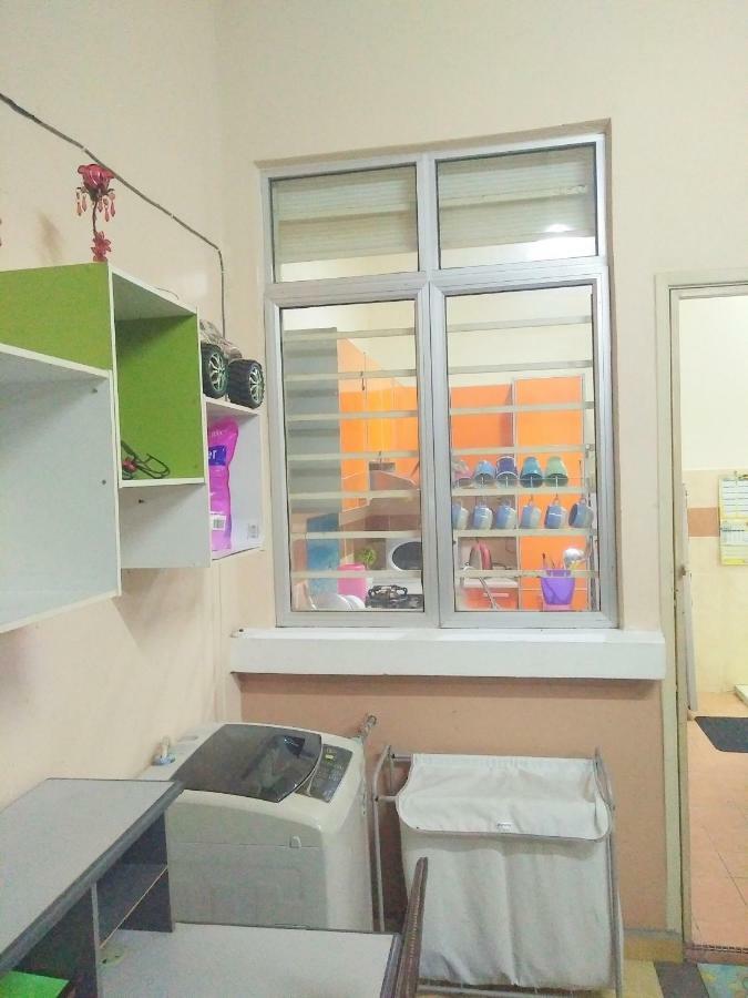 E&A Homestay Klia/ Sepang/ Nilai Esterno foto