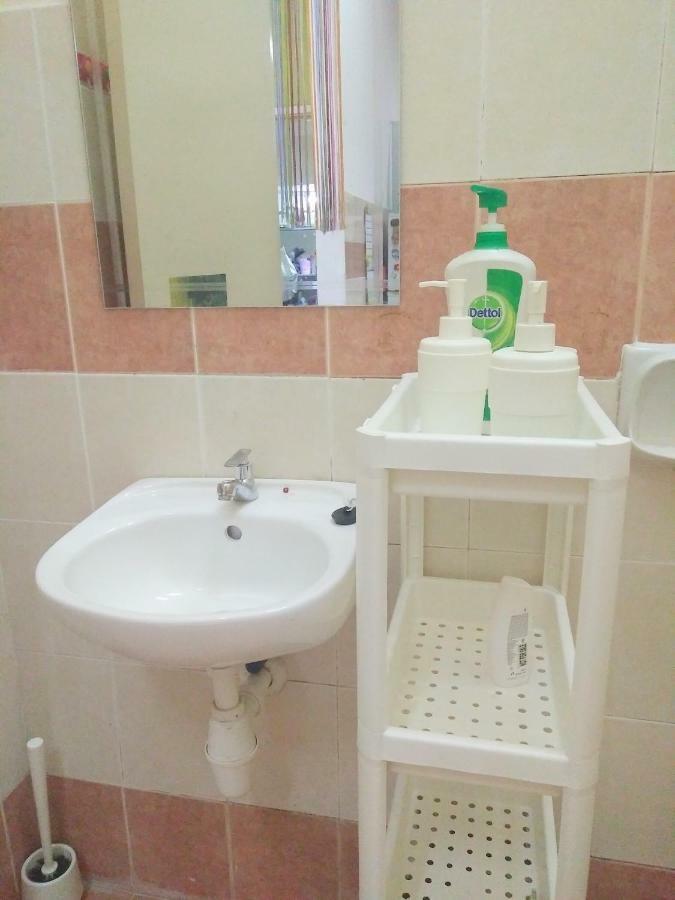 E&A Homestay Klia/ Sepang/ Nilai Esterno foto